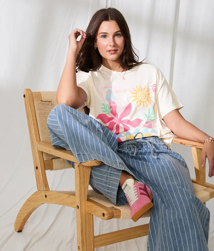 Greetings From Paradise Oversized T-Shirt | Buckle