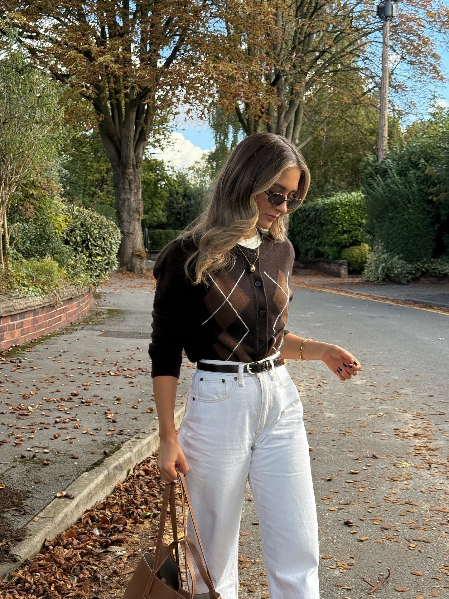 Happy 1st October 🪵🎃☕️🍂