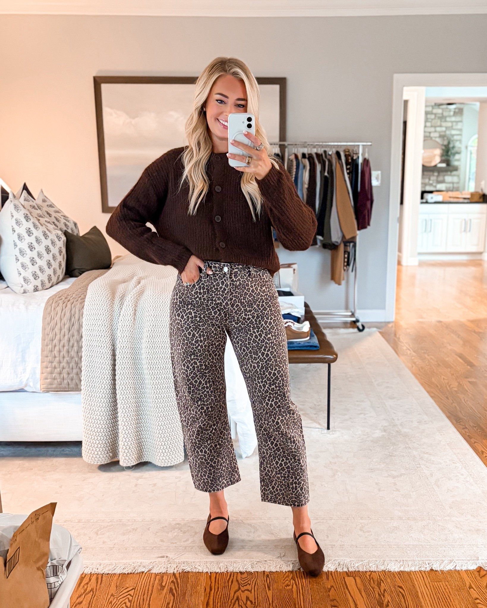 Wearing a small in sweater (fits true to size) & sized down to a 25 in the jeans. Flats fit true to size. 

#LTKHoliday #LTKgrwm #LTKootd