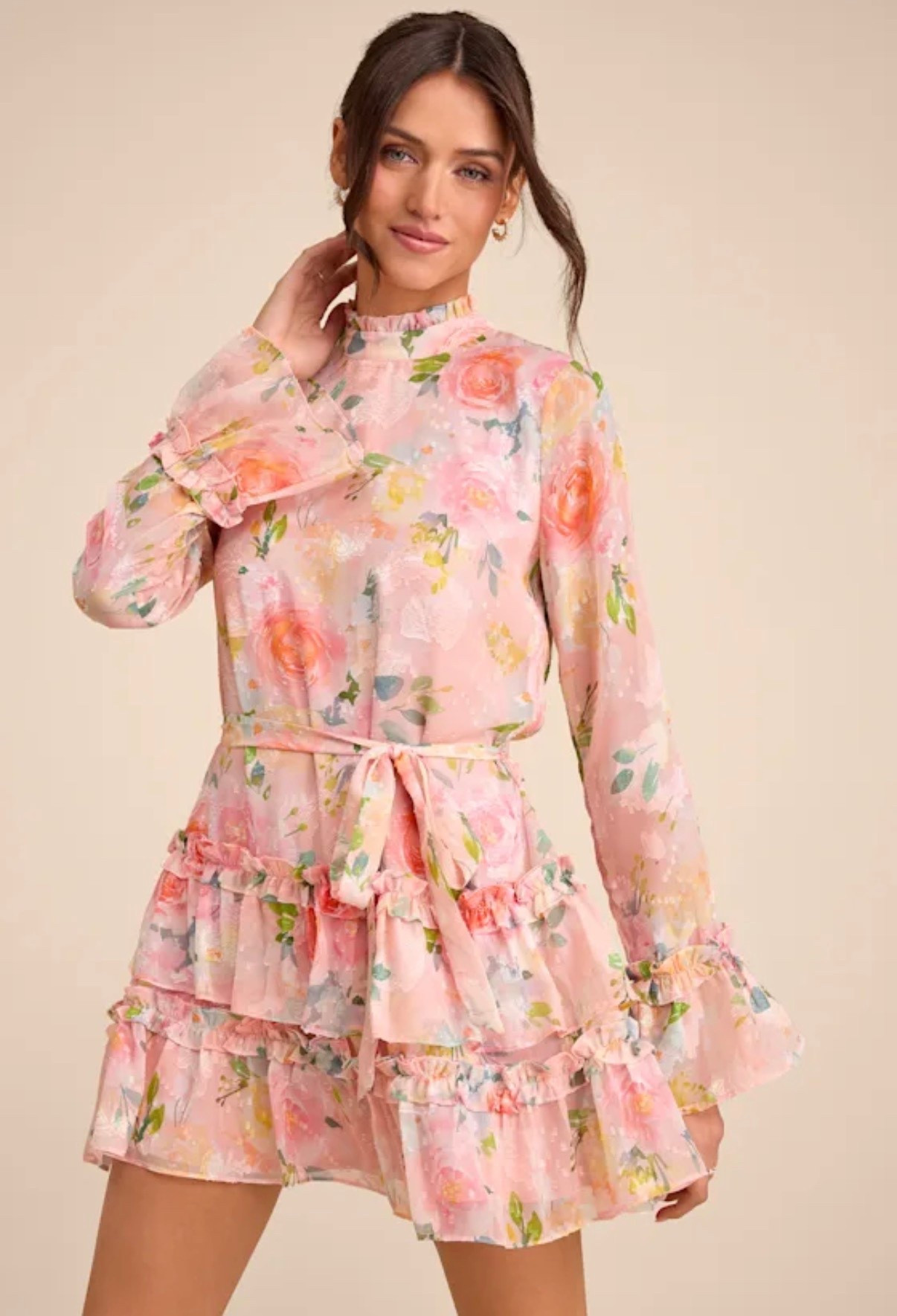 The perfect spring floral dresss

#LTKdayinmylife #LTKValentine #LTKSeasonal