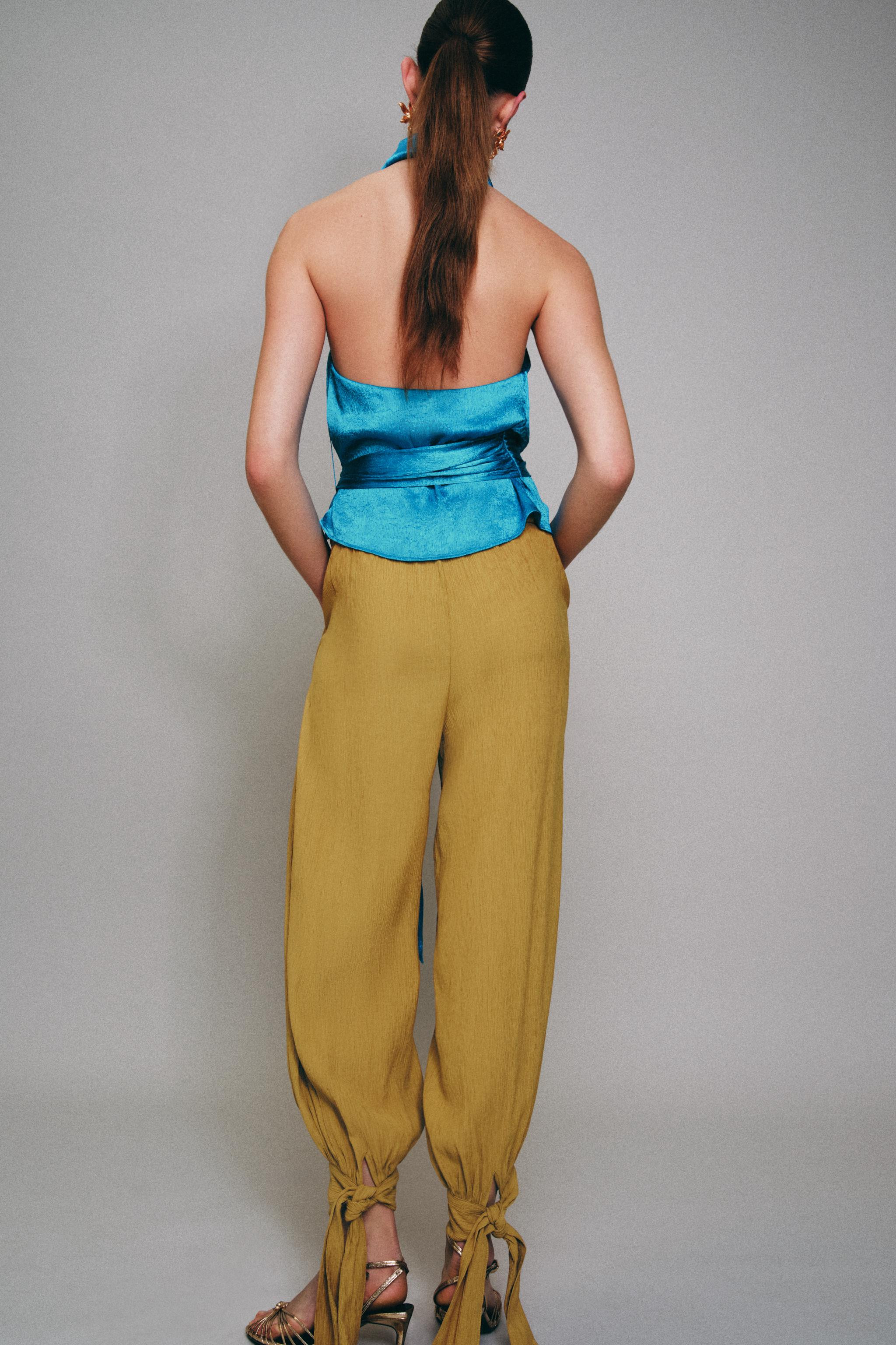 KNOTTED HALTER TOP | Zara US