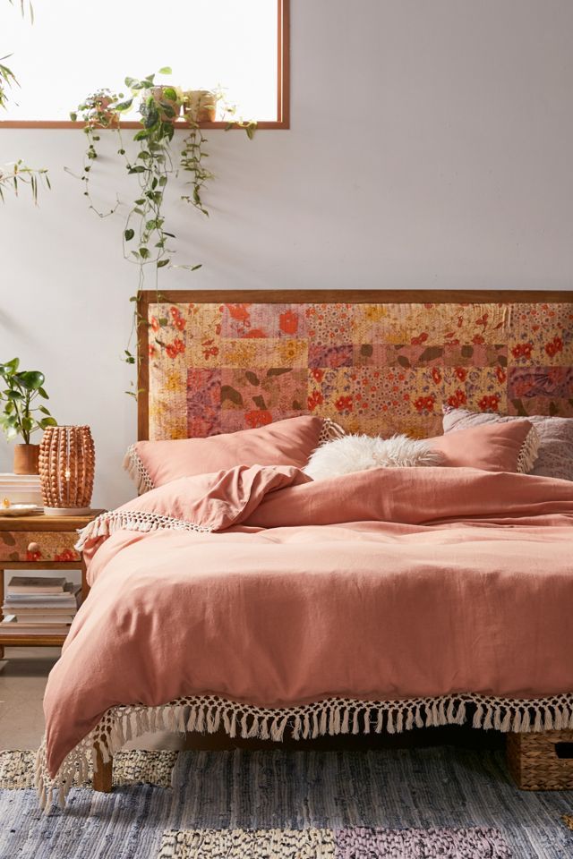 Palmer Linen Blend Tassel Duvet Cover | Urban Outfitters (US and RoW)