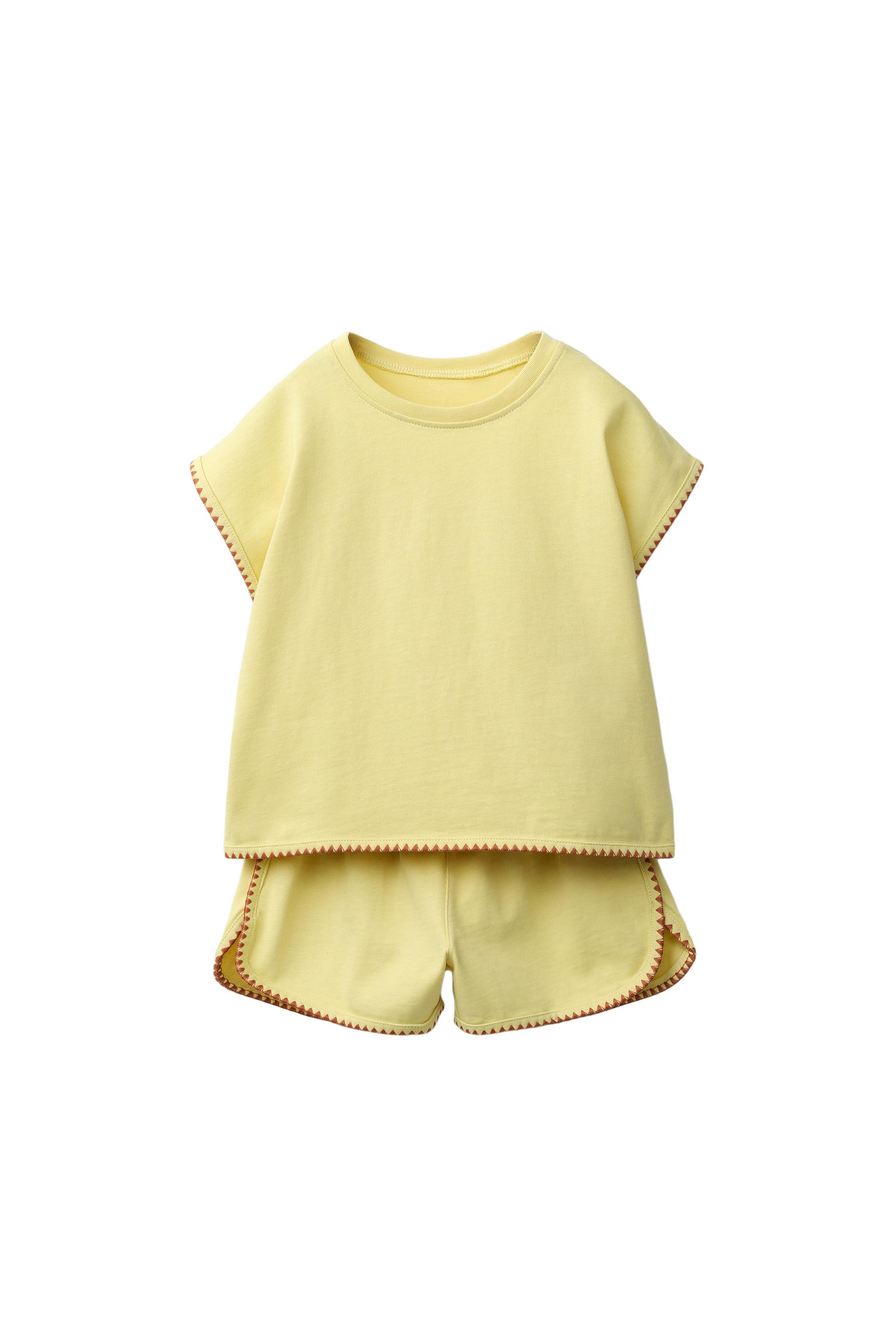 CONTRAST T-SHIRT AND BERMUDA SET | Zara US