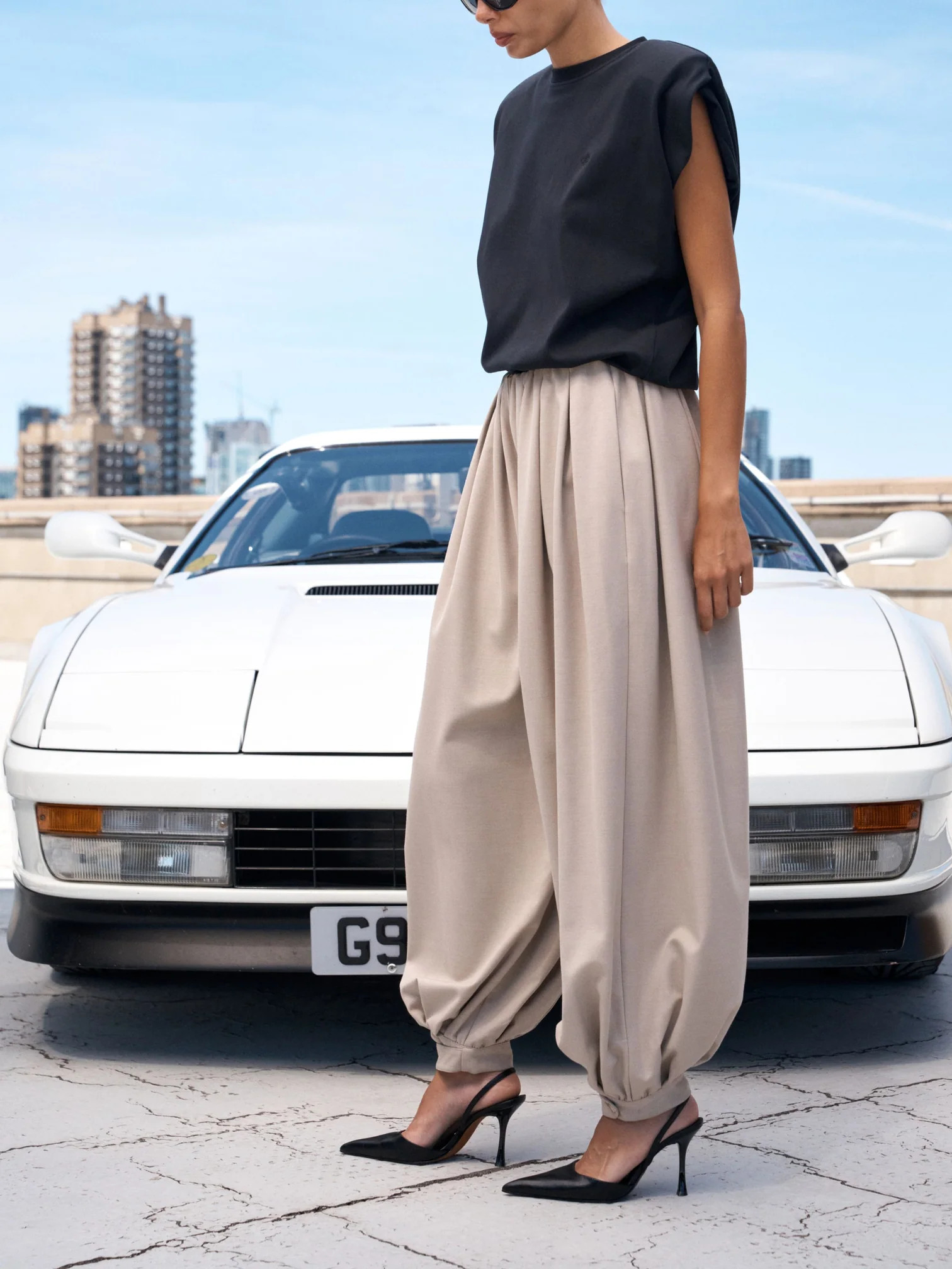 WOVEN GATHERED BALLOON TROUSERS - BEIGE | The Couture Club