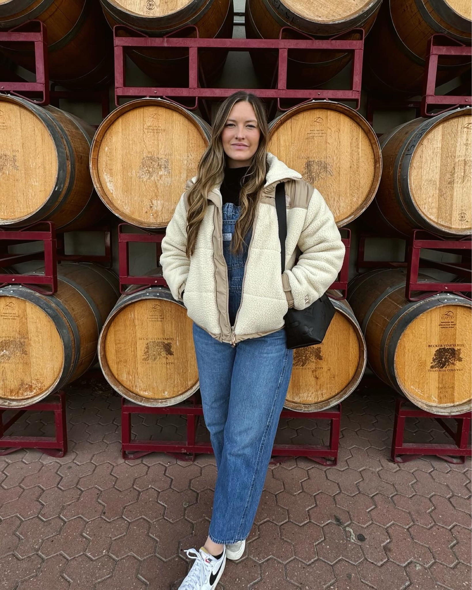 Weekend getaway 🍷🫶🏻🍻🌅🧡 #winery #weekendtrip #overalls #nike #nikeblazers #sherpa #falloutfits

#LTKstyletip #LTKSeasonal #LTKfindsunder100