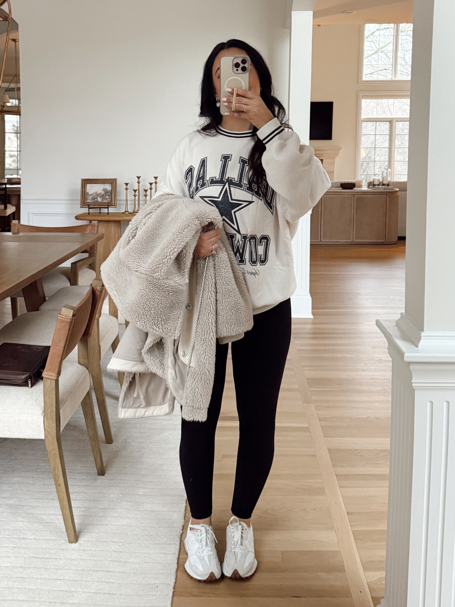 Comfy outfit I wore today

OOTD, outfit today, Dallas, cowboys, pullover, comfy, aerie, leggings, football, football Sunday, winter outfit 

#LTKootd #LTKHome #LTKFindsUnder50