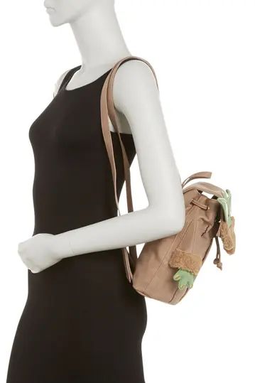 The Child Figural Baby Yoda Backpack | Nordstrom Rack