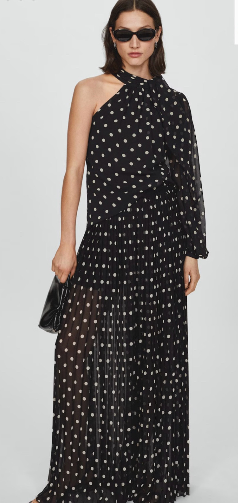 The chicest polka dot set from mango on sale!! Wow I am obsessed. Can definitely wear each item separately too! 

#LTKSummerSales #LTKSaleAlert #LTKSeasonal