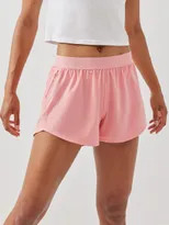 Relay 3" ShortA Heart | Outdoor Voices