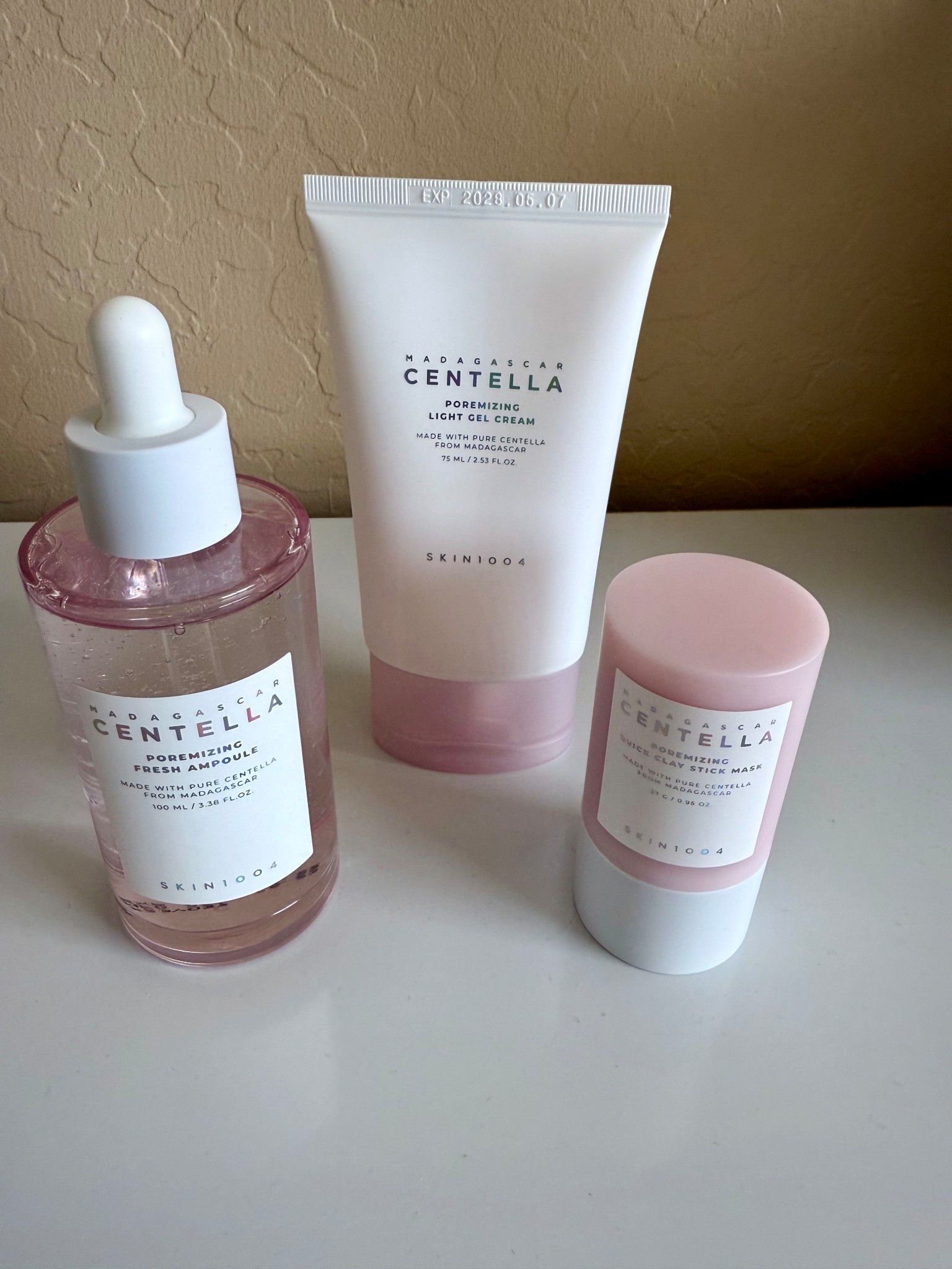 These products from Skin1004 effectively cleanse the skin, absorb excess sebum, and minimize the appearance of pores for a smoother-looking complexion. They are 50% off now during the Ulta Black Friday Sale. I absolutely love the ampoule and the clay stick mask.  



Ulta beauty, beauty gifts #LTKBeauty #LTKSaleAlert

#LTKGiftGuide #LTKHoliday #LTKCyberWeek