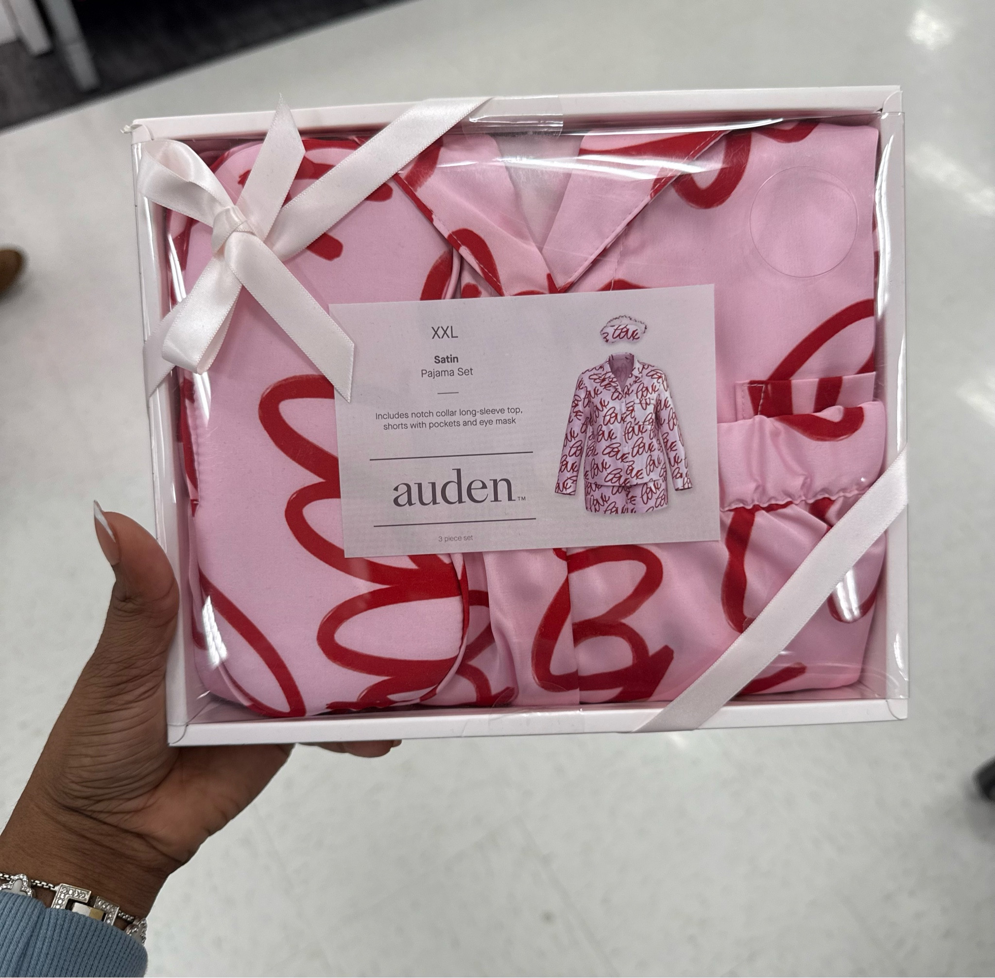 Target finds 

#LTKWatchNow #LTKGiftGuide #LTKSeasonal