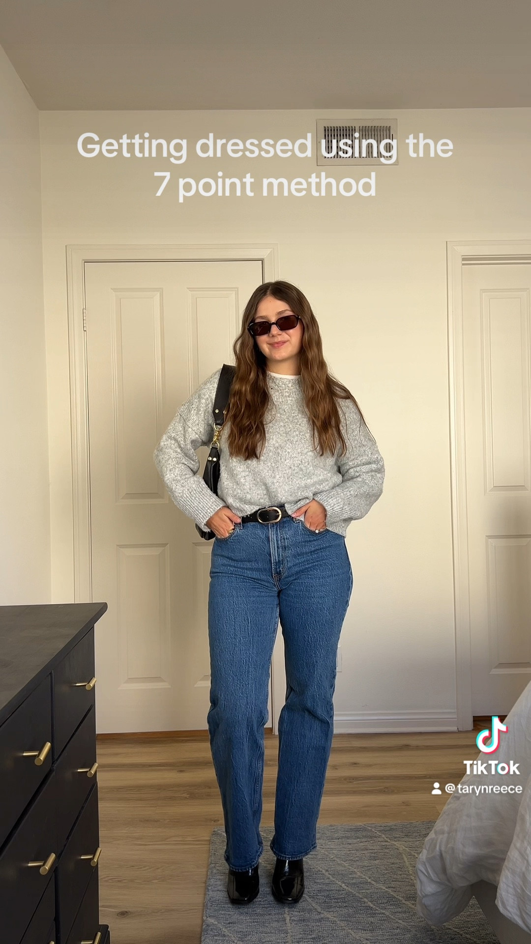 Styling a white t shirt and jeans with the 7 point method!!
#fallfashion
#fallfashion2024 #simpleoutfit #recreatealook #outfitinspo #styletips #elevatedbasics

#LTKStyleTip