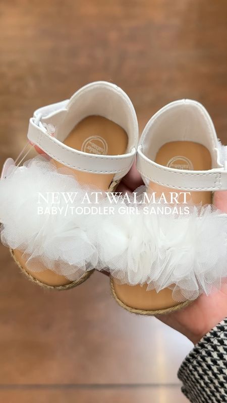 More baby girl/toddler girl spring and summer sandals at Walmart 😍 so many cute options for Easter 💛

Baby girl shoes, Easter outfit, spring fashion

#LTKkids #LTKbaby #LTKfamily