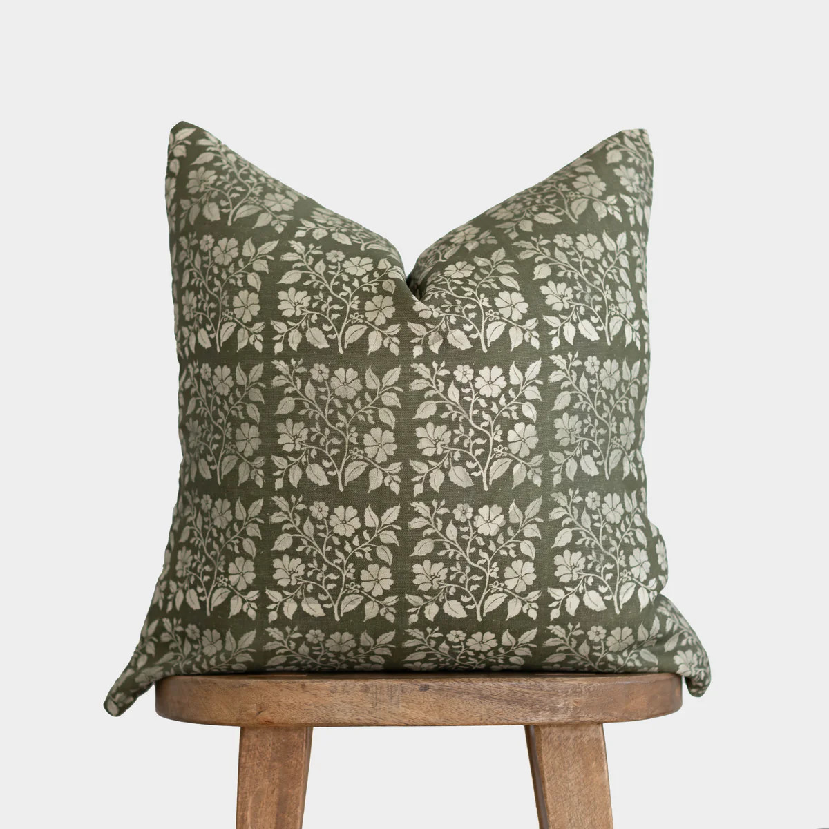 Evergreen Floral in Linen - 18" | 22" | 26" | Woven Nook