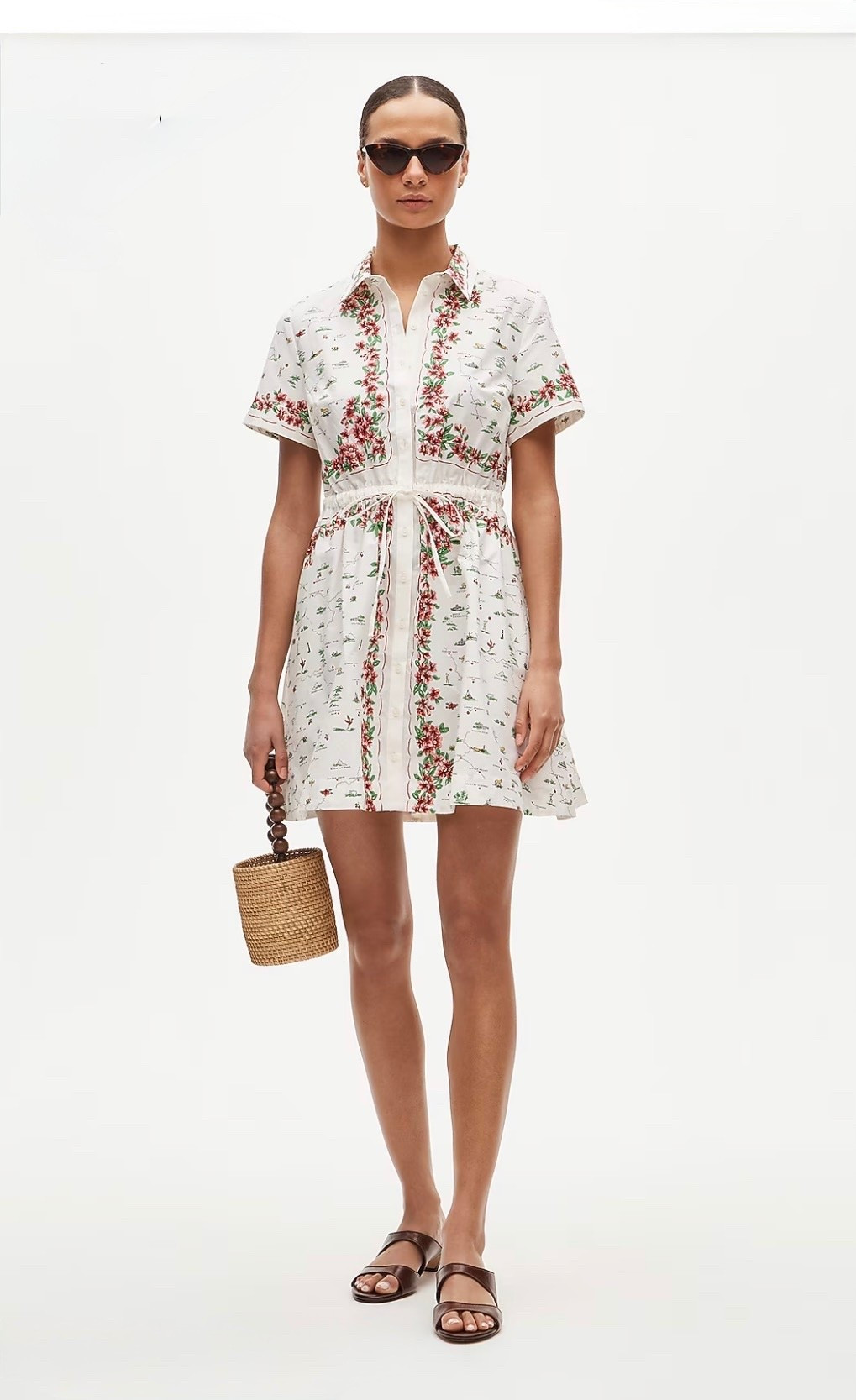 Cerise mini shirt-dress in map-print cotton poplin

A shorter take on the classic shirt-dress, with a drawstring at the waist for a cinched-in effect, a crisp cotton poplin finish and an illustrated map print you'll spot across the spring collection

#LTKSeasonal #LTKWorkwear #LTKTravel