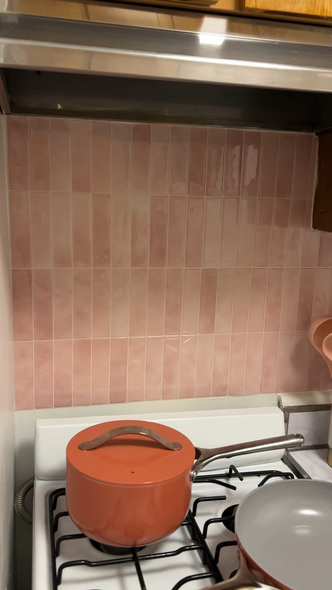 Kitchen tile backsplash and appliances!

#LTKHome