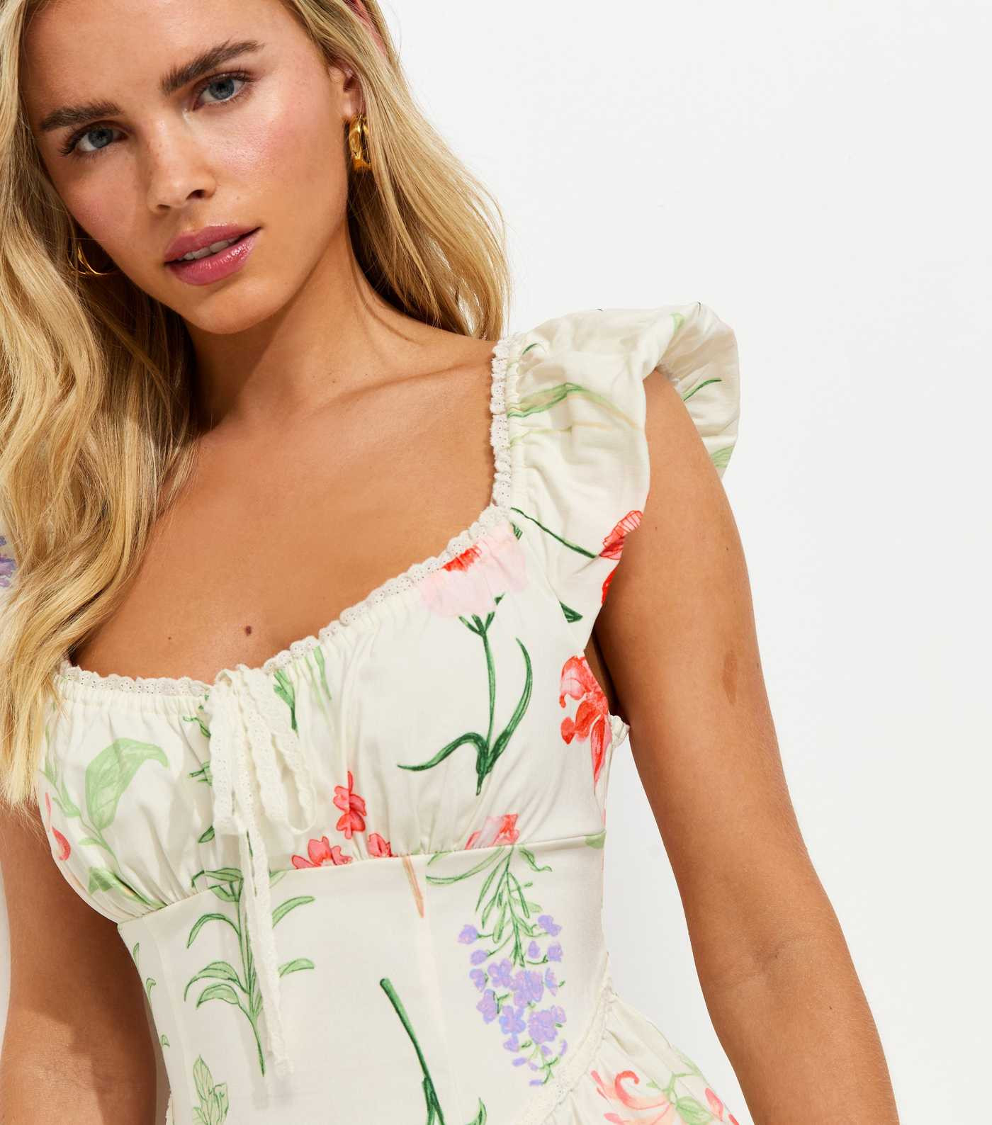 Petite Cream Floral Print Corset Waist Midi Dress | New Look | New Look (UK)