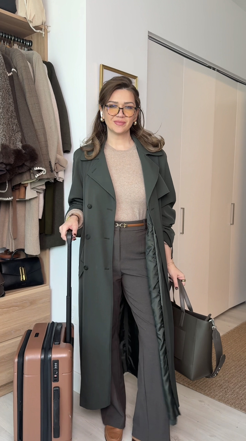 Easy earth-toned look! 

This trench is nearly a decade old and thrifted so I cannot link it but I did try to find similar options 🫶🏻

Top: Quince, I sized up to an L for a roomier fit
Pants: H&M Size up! I'm usually a 6 but always an 8 at H&M lol
Loafers: Sam Edelman 8.5
Tote: Calpak 15"
Belt, earrings, watch: Amazon 

 

#LTKdayinmylife #LTKSeasonal #LTKWorkwear