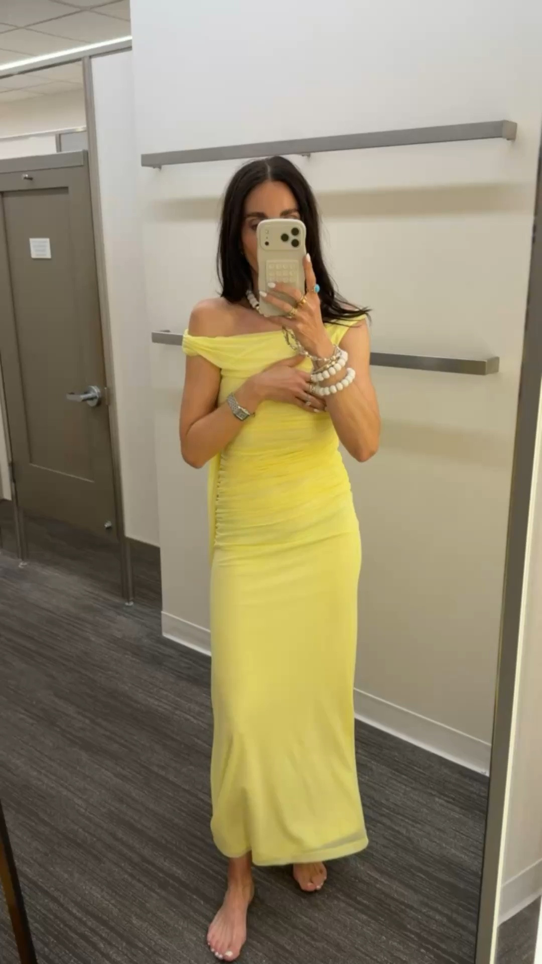 Beautiful yellow dress for summer evets or special occasions.

#LTKWedding