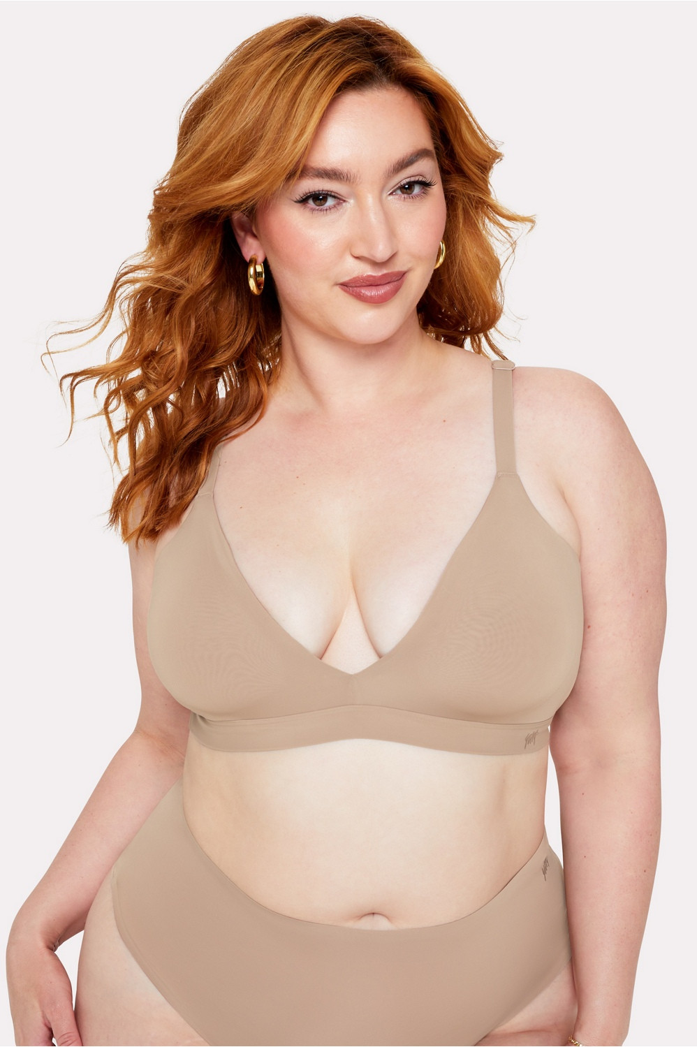 Smoothed Reality Triangle Bralette | Fabletics - North America