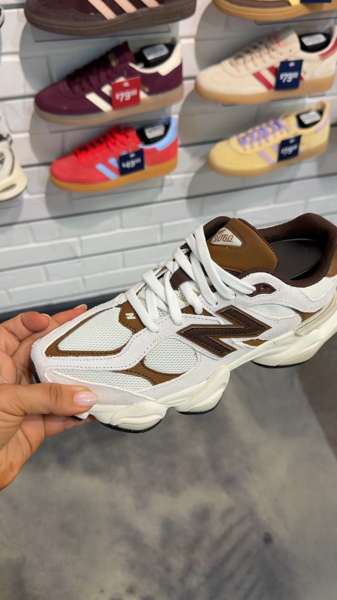 Love this colorway!!! Favorite shoes- so comfy 


Sneakers 
New balance 9060


#LTKActive #LTKSaleAlert #LTKTravel