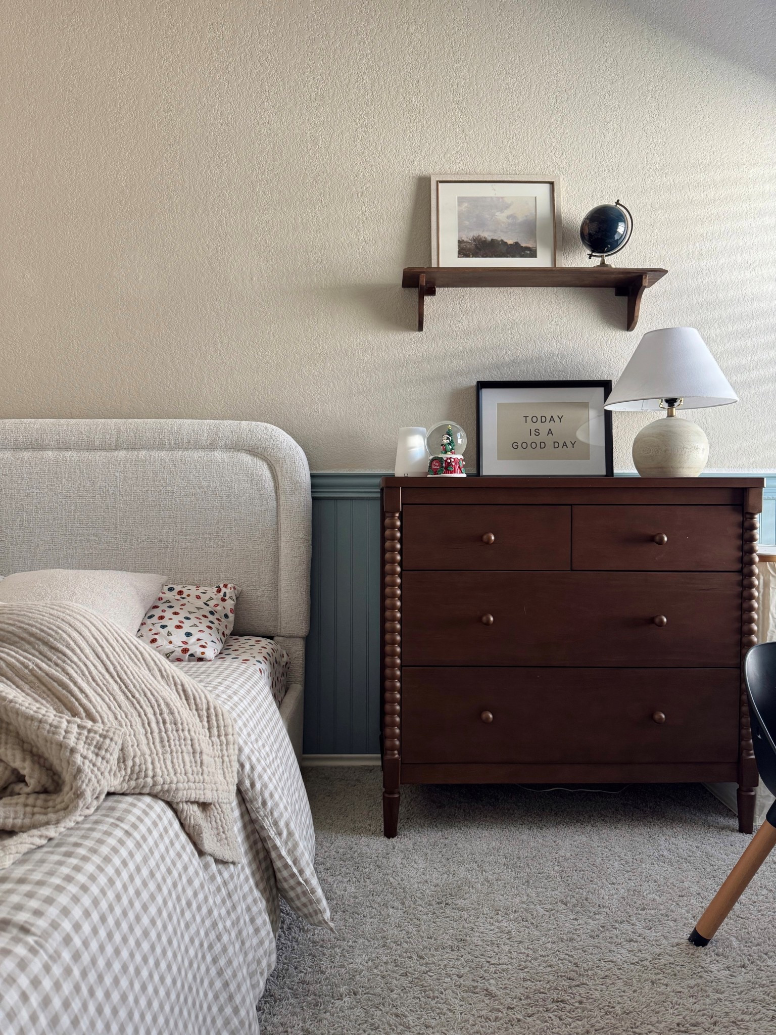 toddler room is still in progress but it’s coming together so good! 🤍