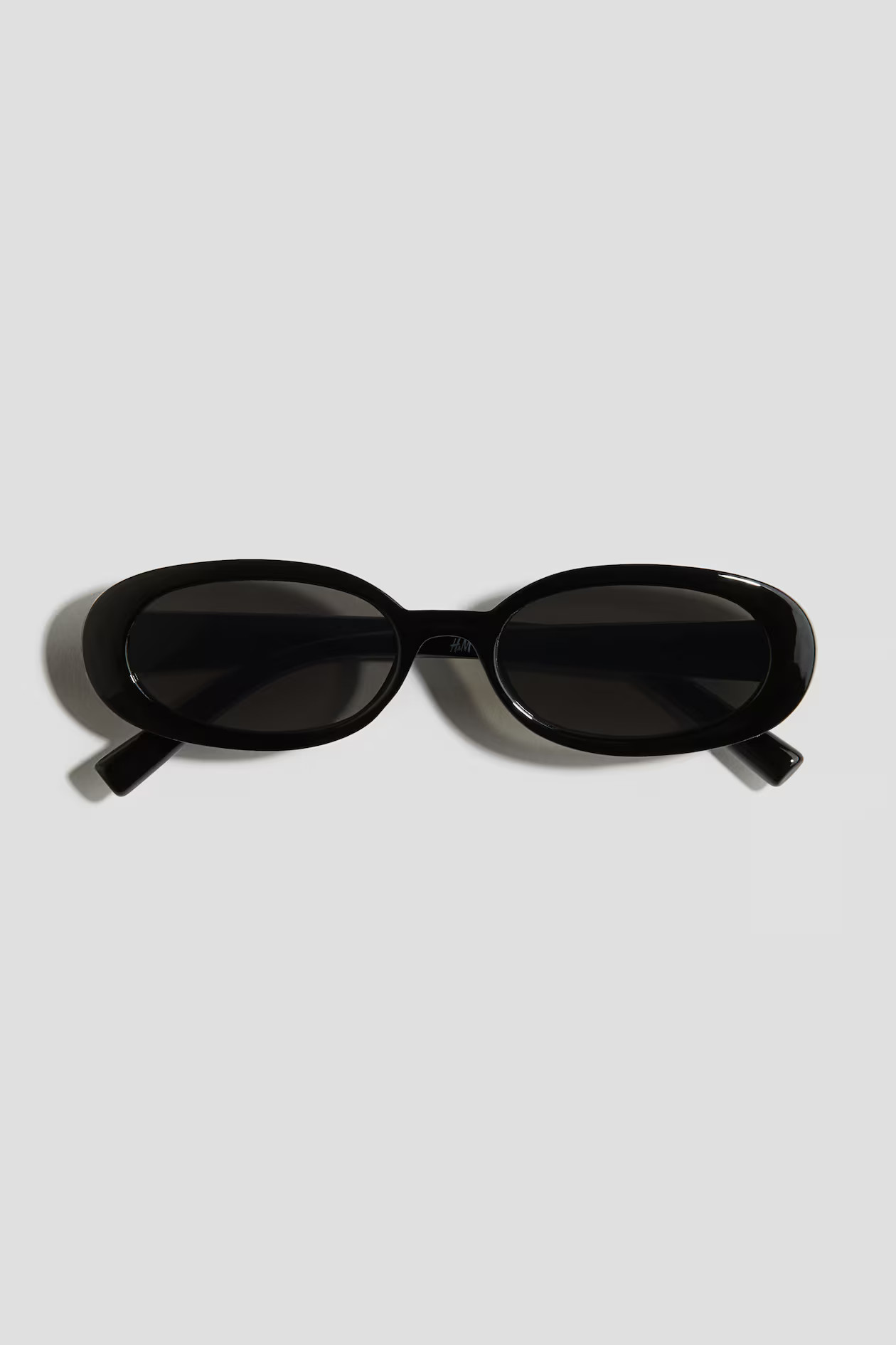 Oval sunglasses - Black - Kids | H&M GB | H&M (UK, MY, IN, SG, PH, TW, HK)