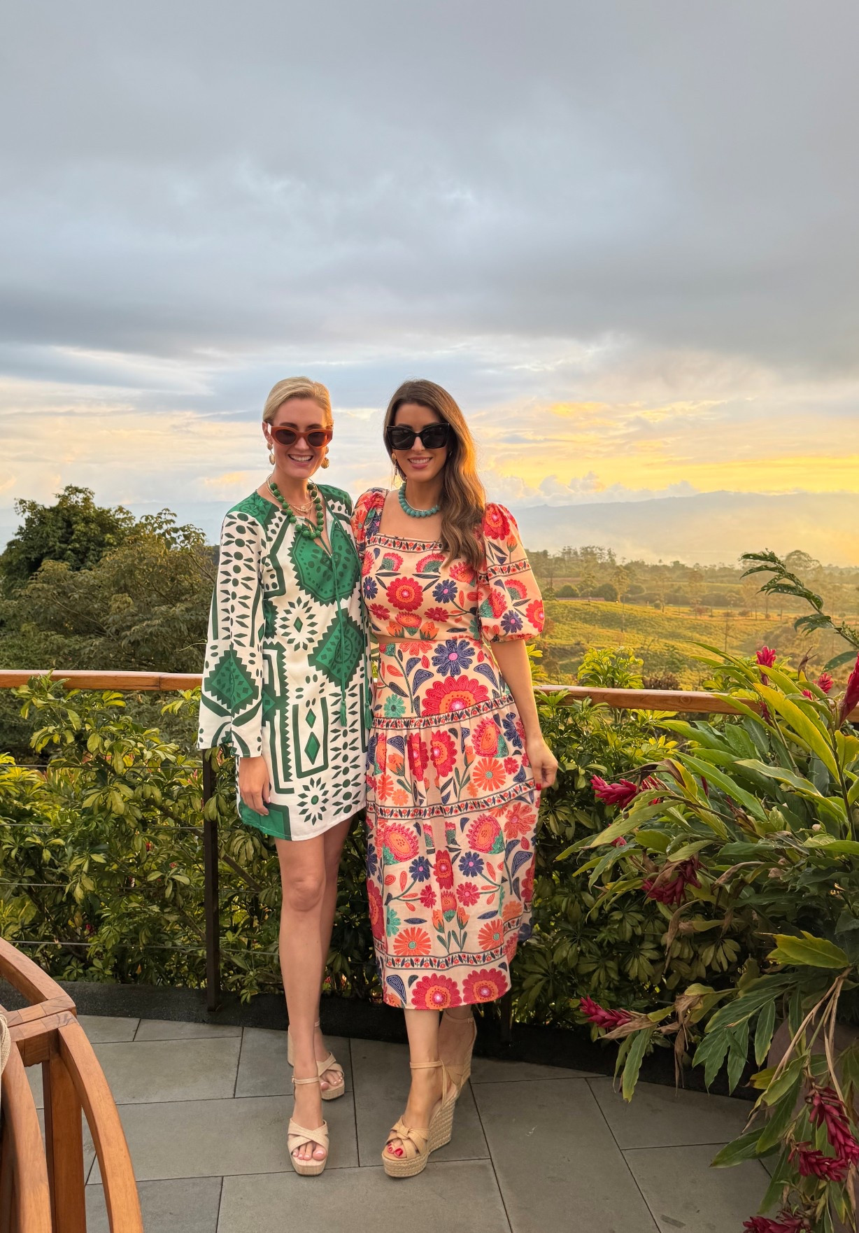 Use code JESS15. Costa Rica with Avara for their new Resort Collection launch has been a dream 🌴✨ We spent the day styling and shooting affordable resortwear, and it’s always so inspiring to see how other creators accessorize and style the same looks. Truly one of my favorite parts of these trips!
For sizing: I’m a mix of small + medium in Avara. I sometimes size up to a medium to fit my upper body, so keep that in mind when you shop.
The best part? Every piece is under $120, and most are under $75. Resort style that feels effortless and so fun to wear. More tropical looks coming your way! 🤍🌺

#LTKTall #LTKOver40 #LTKTravel
