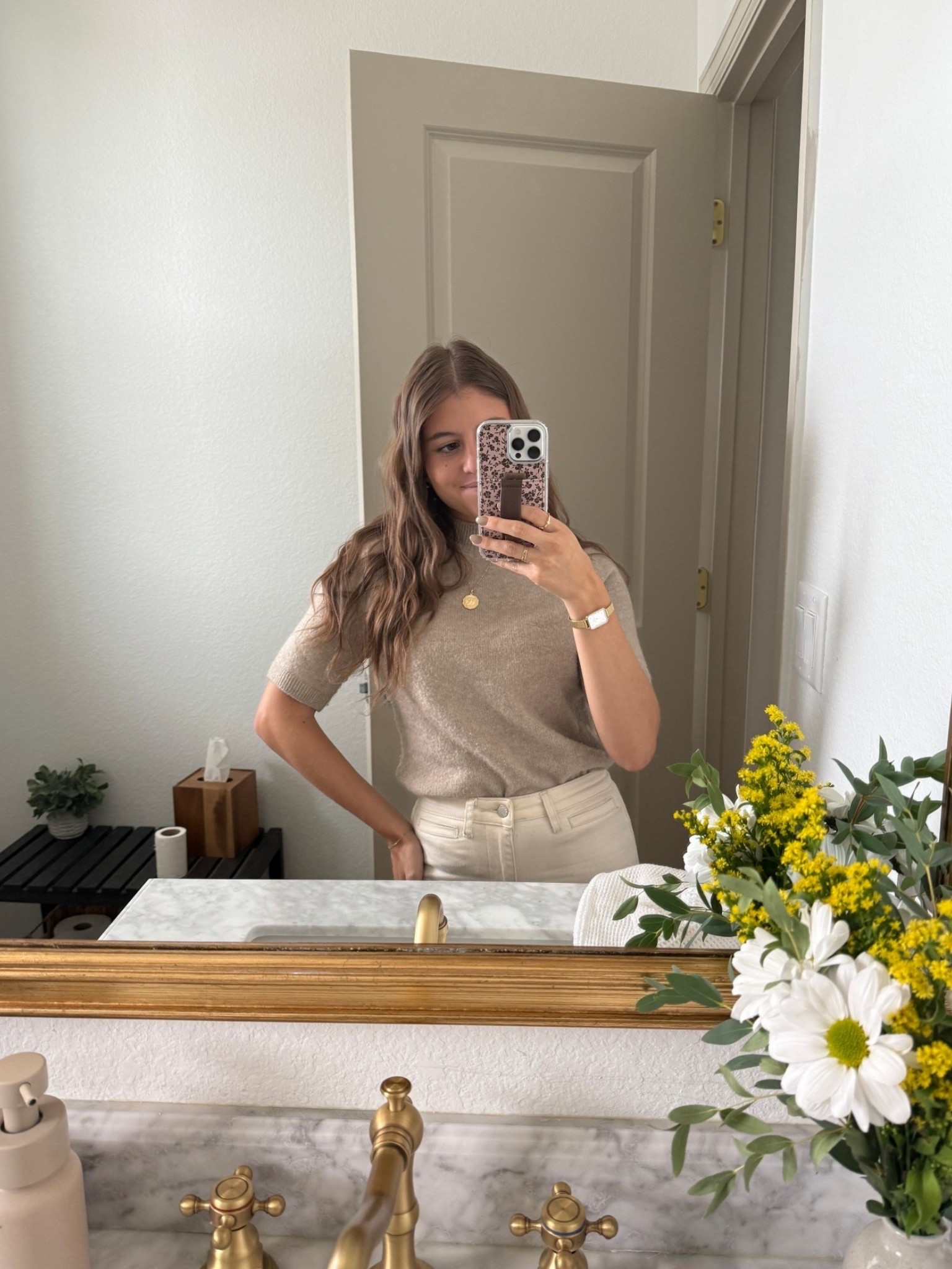 Love a good neutral outfit! 🤎

#falloutfit #abercrombie #fallstyle

#LTKSaleAlert #LTKStyleTip #LTKFallSale