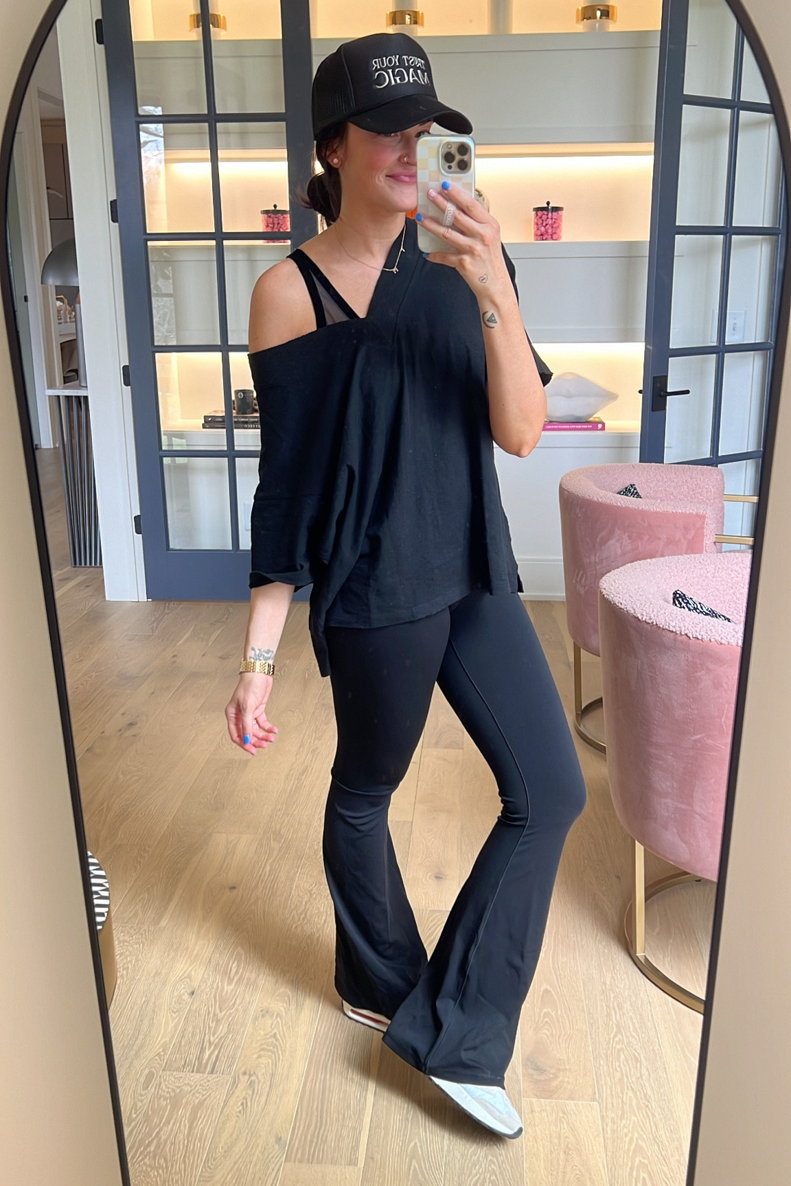 Aerie boyfriend tee+crossover waist flare leggings. Both 25% off with “SPRINGLTK"

#LTKfindsunder50 #LTKsalealert #LTKSpringSale