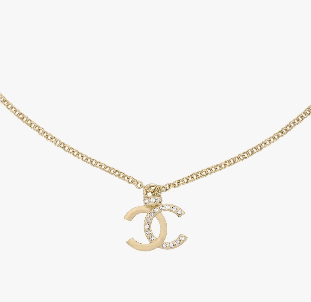 Another new necklace is up . Get it before it’s gone #designerinspired #cc #jewelry #ccnecklace

#LTKOver40 #LTKSaleAlert #LTKootd