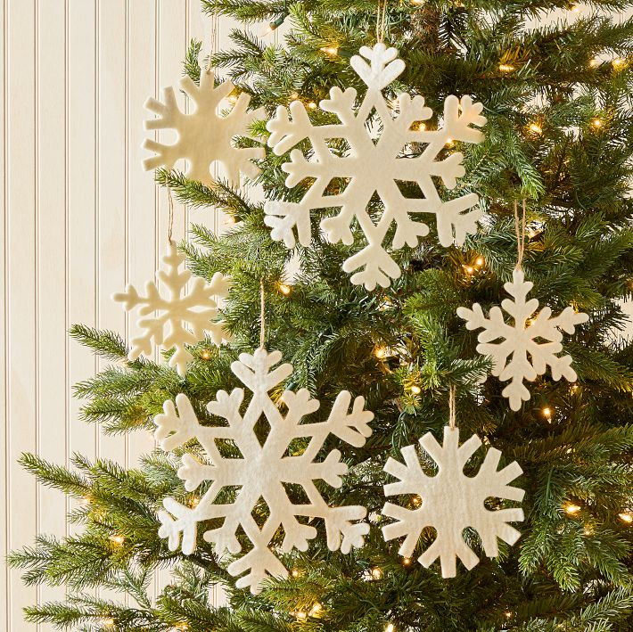 Wool Snowflake Ornaments (Set of 8) | West Elm (US)