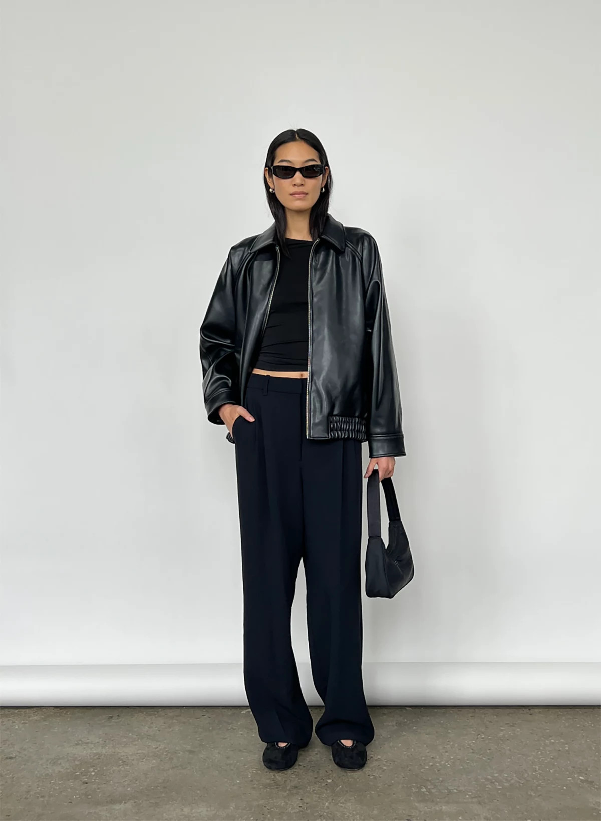 THE EFFORTLESS PANT™ | Aritzia