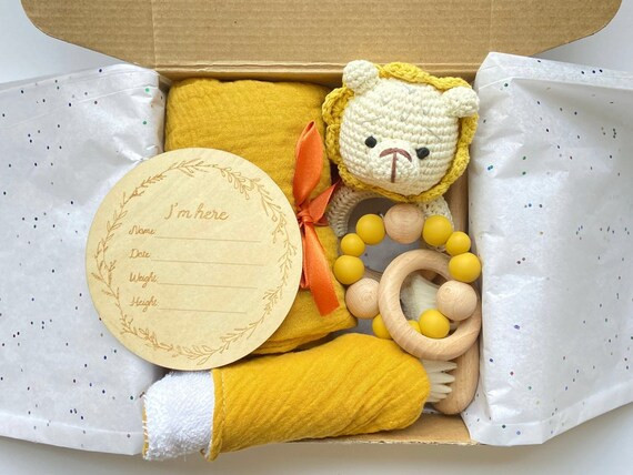 Lion gift set | newborn gift box | coming home gift set | baby Bath set | Gender neutral baby gif... | Etsy (US)