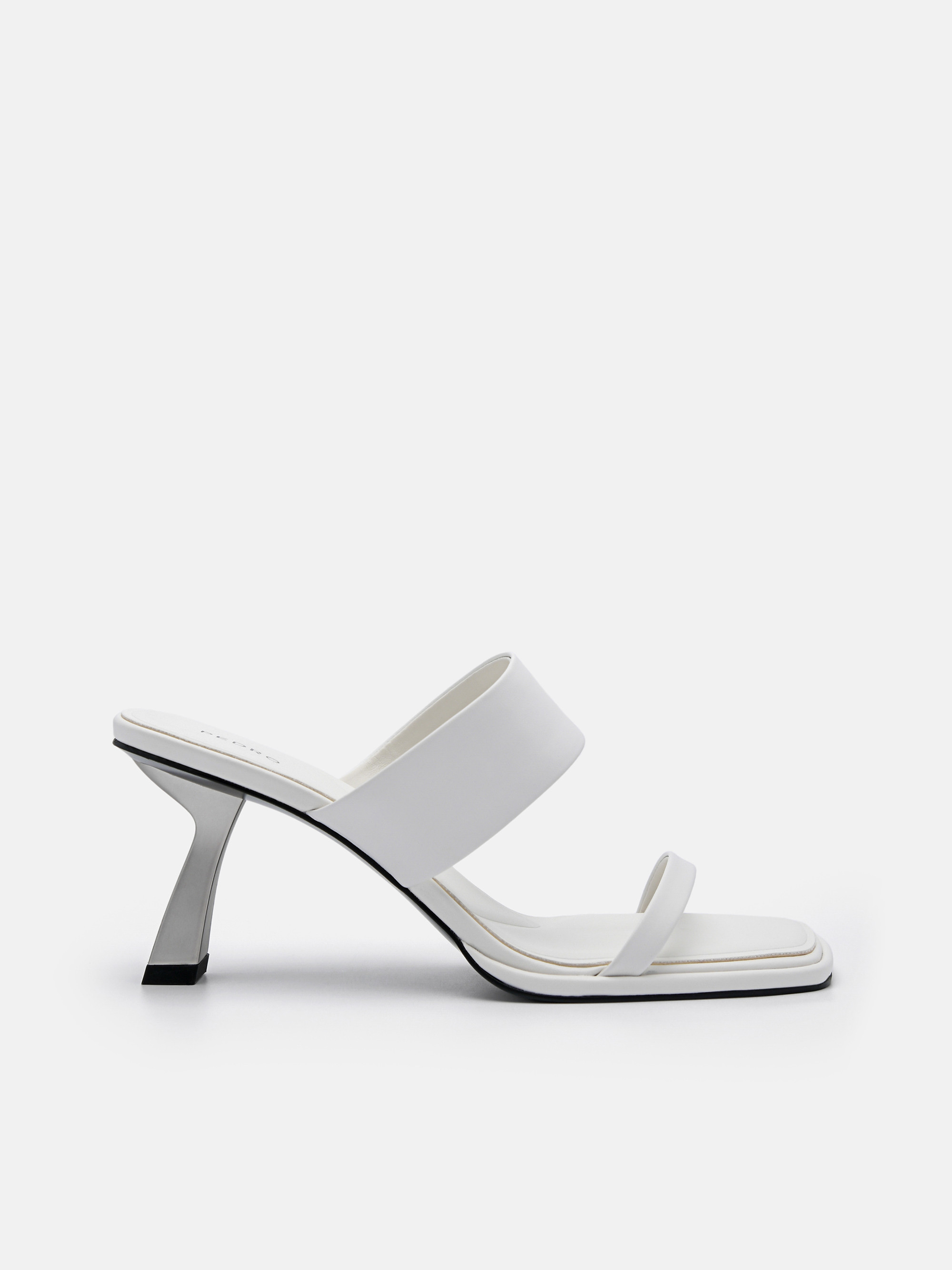 Amelie Leather Heel Sandals
-
White | Pedro Shoes