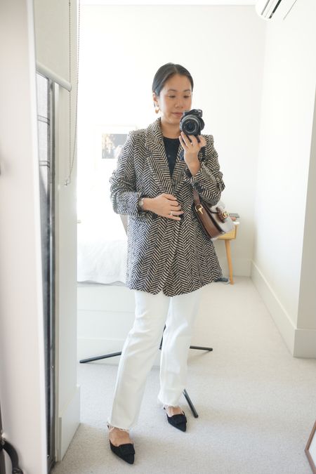 Smart casual outfit for Autumn via Net A Porter - Size S in the jacket, size 27 in the toteme straight leg jeans [AD]

#LTKstyletip #LTKSeasonal #LTKaustralia