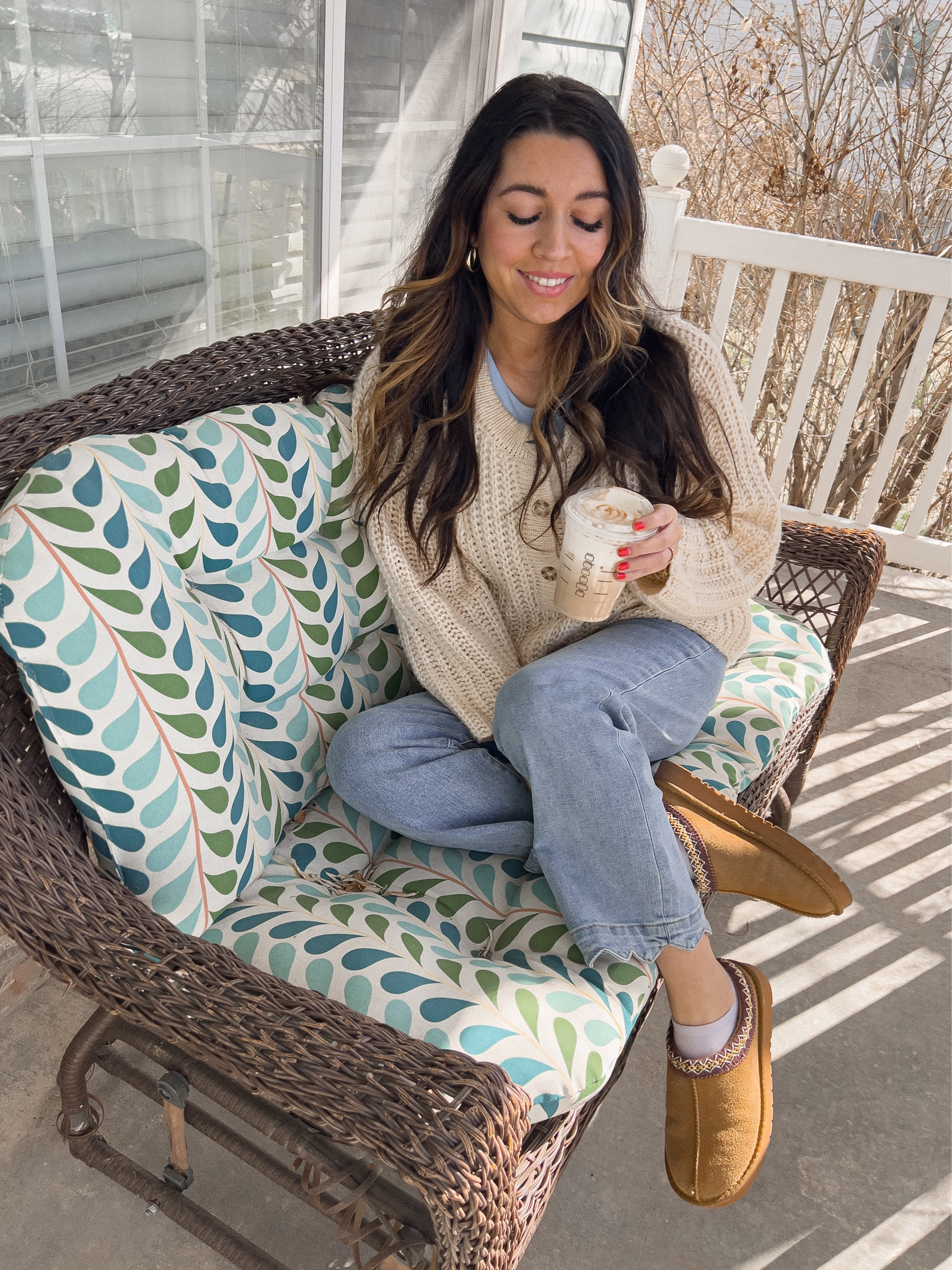 Beautiful Saturday weather!! Wearing a comfy spring transition casual outfit. Jeans are from Charlie b collection spring 2024 collection. I love my neutrals, but im working on adding more color to my wardrobe!!! 🫐🤍 

#LTKfindsunder100 #LTKSeasonal #LTKSpringSale