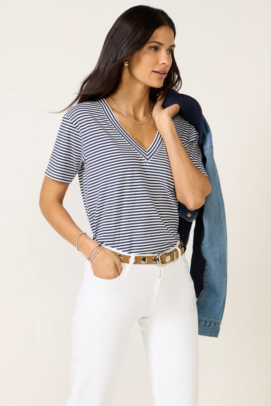 Kylie V Neck Tee | Evereve