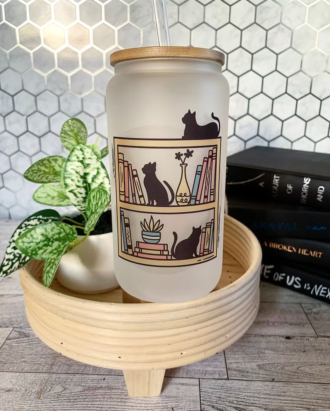 Cats On Bookshelf/ 16oz iced/ frosted Libbey glass soda can/ cat lover /book lover | Etsy (US)