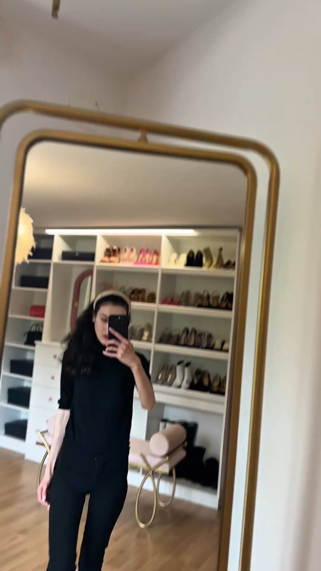 casual fall outfits, aesthetic, fall outfits, Everyday outfit, black leggings, chic French style, chic Parisian style, chic French outfit, chic French style, turtleneck, black outfit, simple outfit, headband, ballet flats

#LTKTall #LTKSeasonal #LTKWorkwear