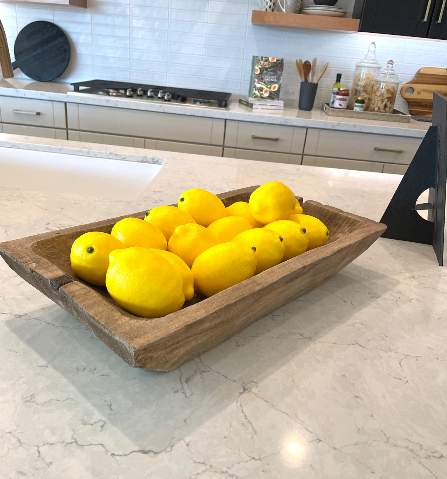 #lemons #lemondecor #kitchen #woodenbowl #squarewoodenbowl #decorativebowl #lemoncenterpiece #kitchendecor #gift #hostessgift #fauxlemons #tablecenterpiece #classichome #rustichome 

#LTKfamily #LTKhome #LTKGiftGuide