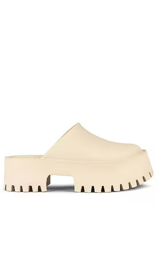 Clogge Clog in Sea Salt | Revolve Clothing (Global)