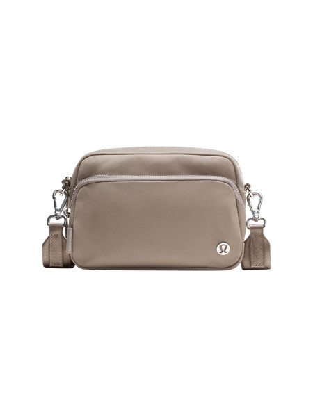 Everywhere Crossbody Bag 2L | Lululemon (US)