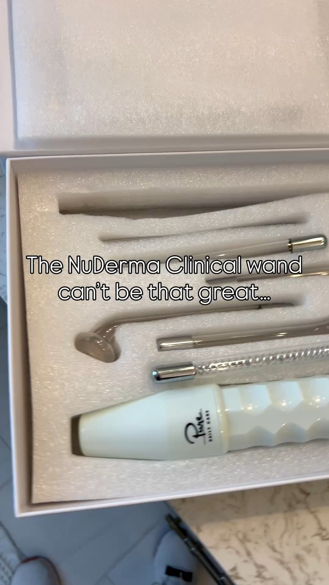 What’s so great about the NuDerma clinical wand? This little tool is an all in one self care device that helps improve circulation and stimulate collagen production…yeah, nothing that great about it at all🤭

#LTKBeauty #LTKselfcare #LTKmorningroutine