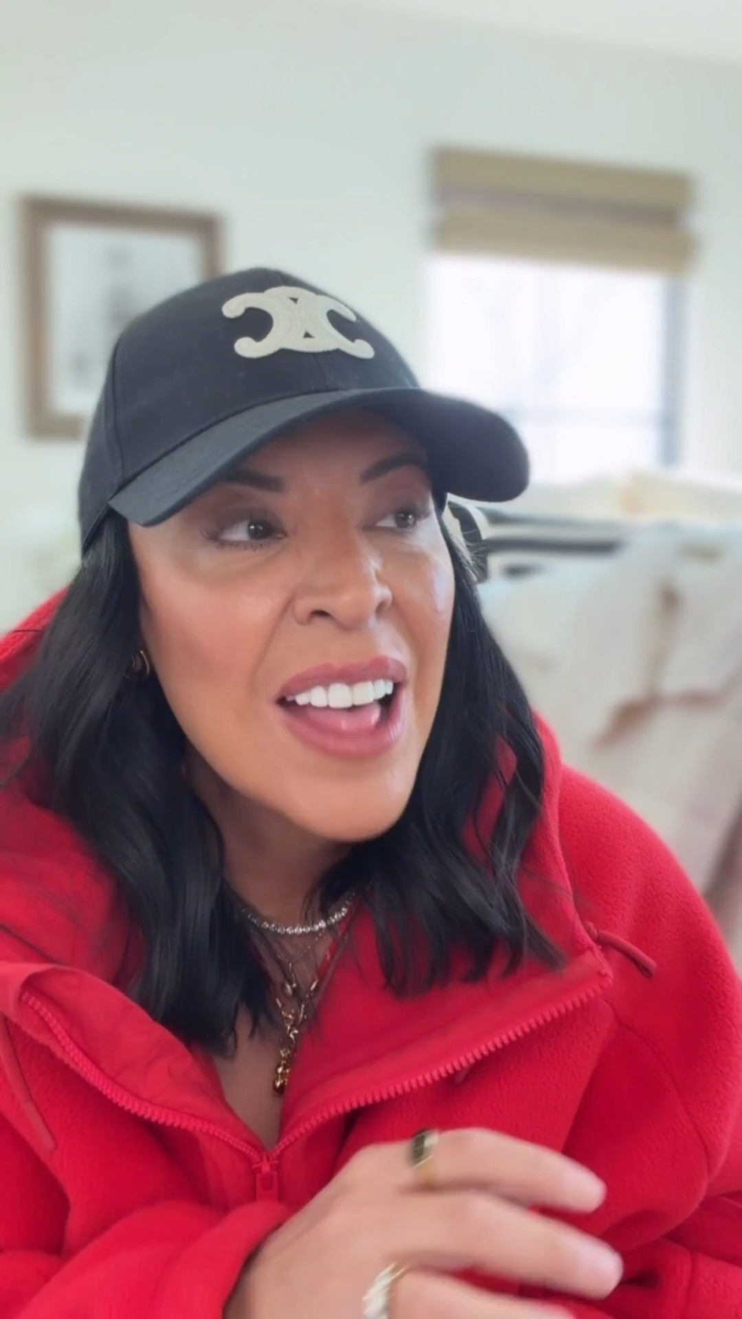 
The CUTEST sneakers that I will wear all year long! They include a set of both laces so you can switch them out. They do run big so size down. I’m a 9.5/10 and did a 9 in them. 



#LTKActive #LTKValentine #LTKselfcare