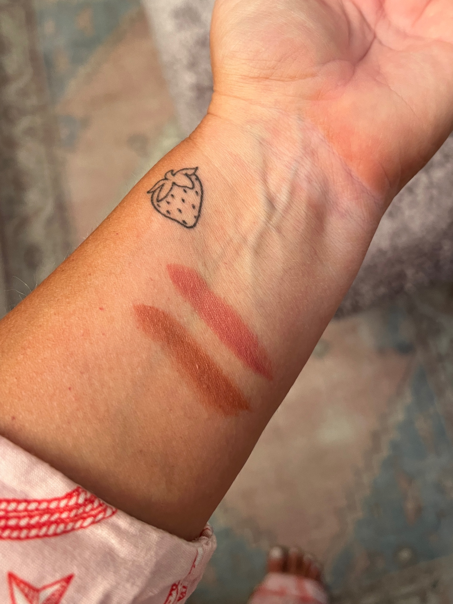 $7 lipsticks for Fall!

601 Worth It
840 Nature’s Blush

#LTKSeasonal #LTKBeauty