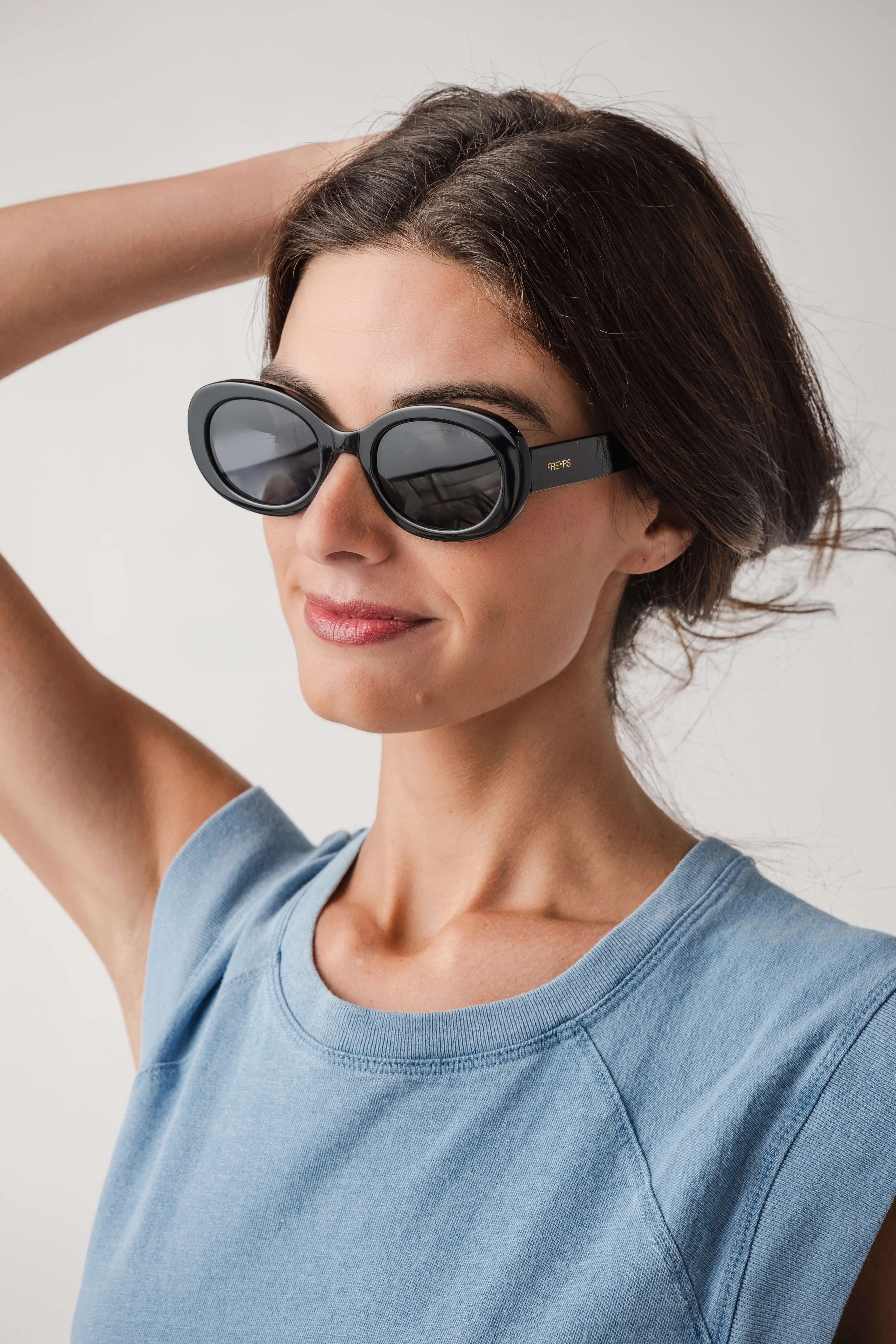 Freyrs Aria Sunglasses | Social Threads