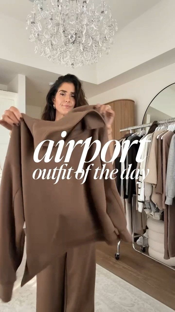 Airport outfit of the day. I’m just shy of 5-7” wearing the size small cardigan and matching set. These sneakers are so comfortable and run true to size. #airportoutfit #matchingset #stylinbyaylin #aylin #amazonset

#LTKootd #LTKTravel #LTKBeauty