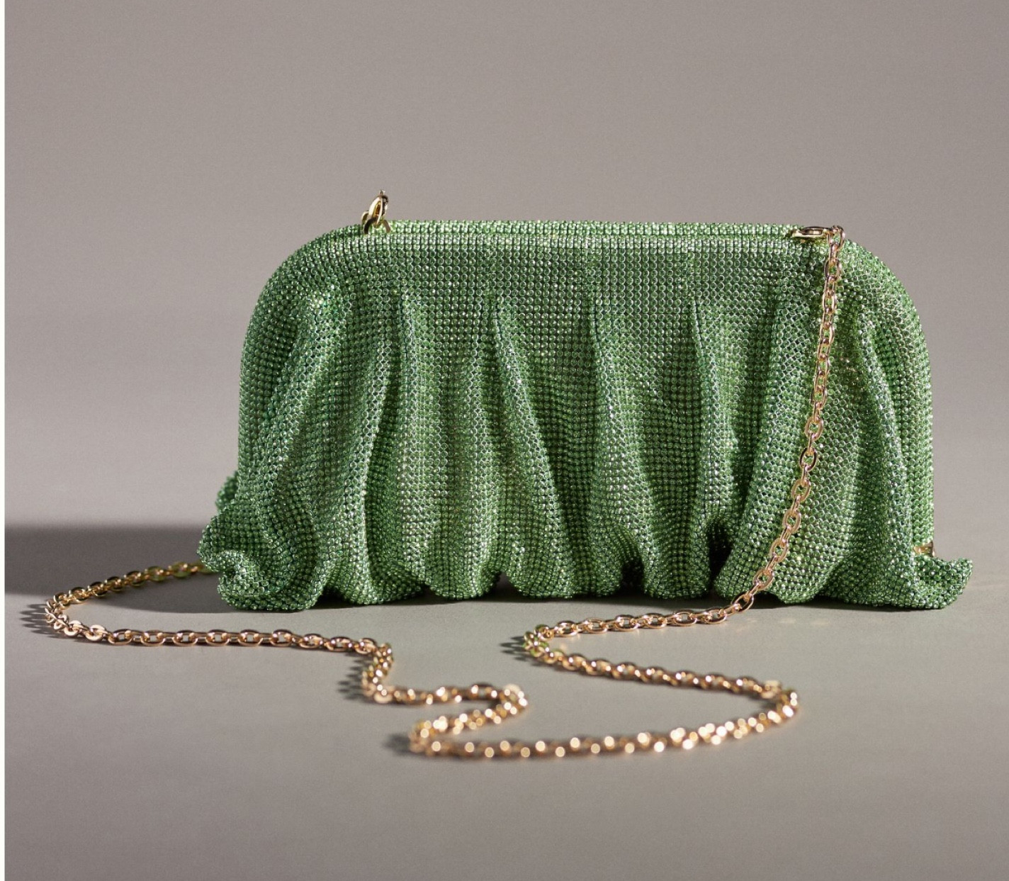 Green purse, green bag, rhinestone purse, crossbody purse, chain purse, sparkly purse, green bag, Christmas bag, Christmas purse, holiday party, holiday

#LTKSeasonal #LTKitbag #LTKHoliday