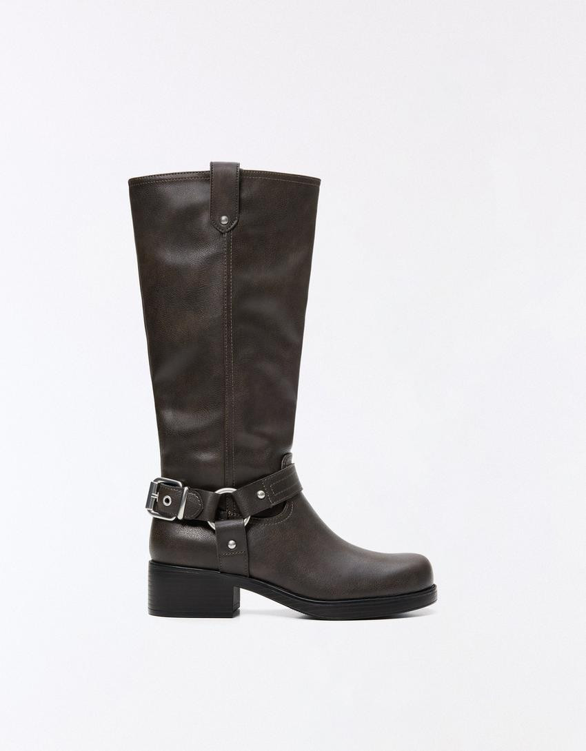 BUCKLED BIKER BOOTS | Bershka UK